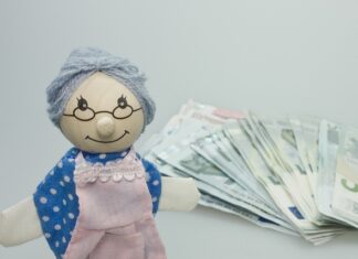 Kiedy obniżka cen PS5?